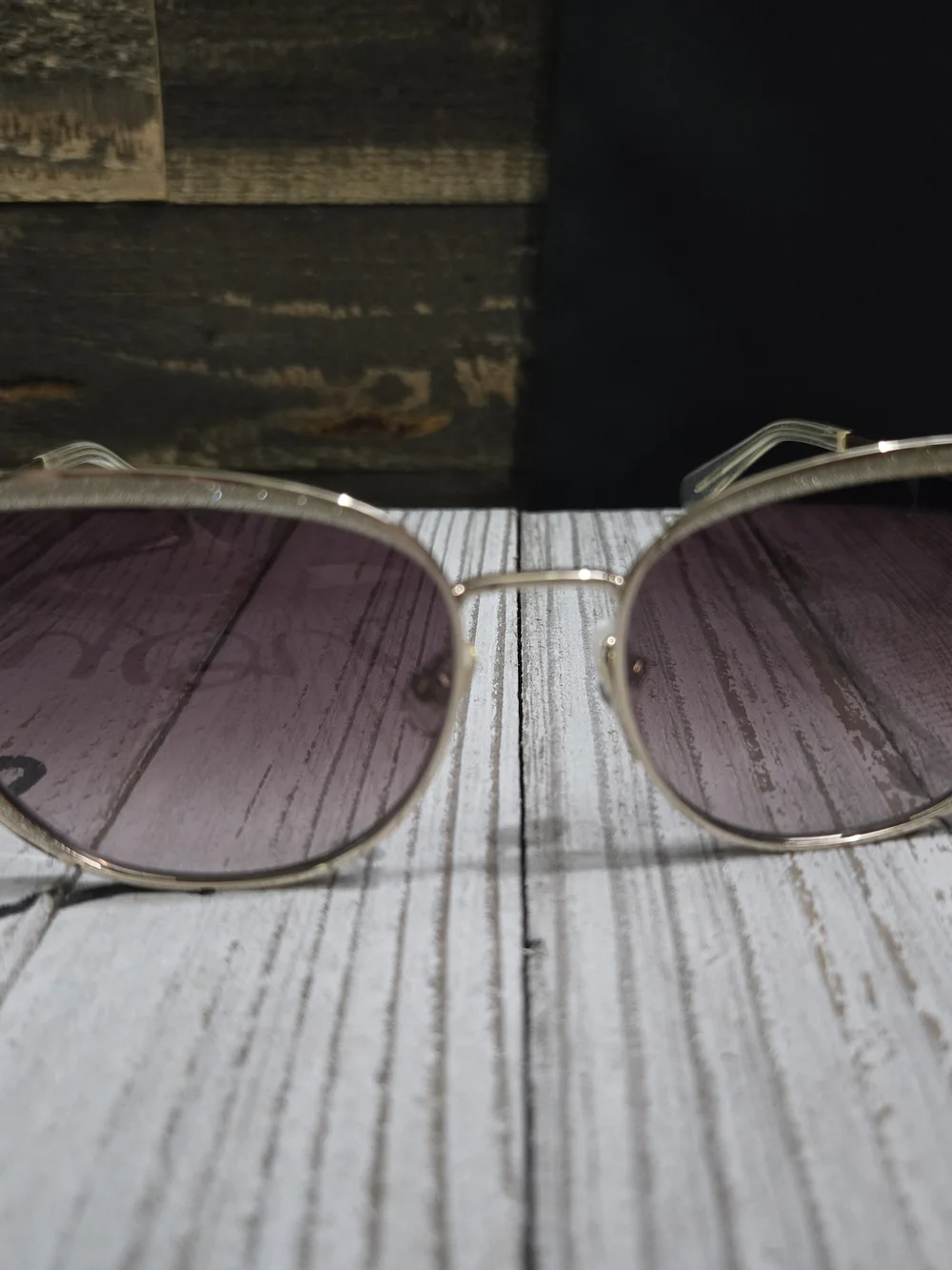 Kate Spade New York Hello Sunshine Cat Eye Sunglasses Gold Glitter Frame w/ Case
